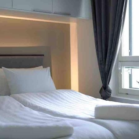 1Br Suite - King Size Bed - Wi-Fi - Gym & Sauna ロヴァニエミ エクステリア 写真